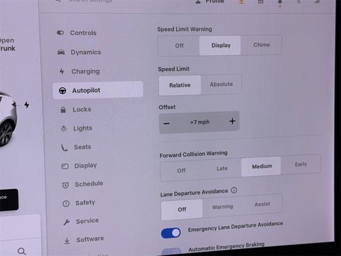 Used 2021 Tesla Model Y Long Range image 28