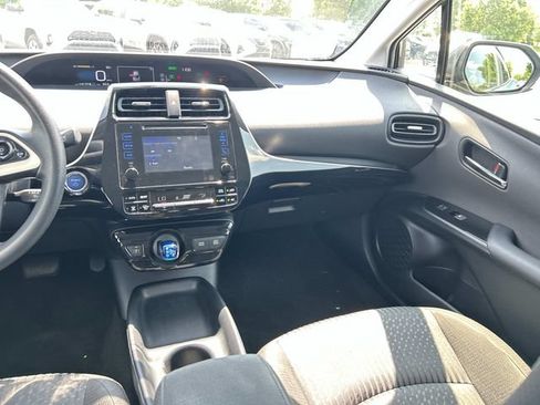 Used 2016 Toyota Prius Two FWD image 16