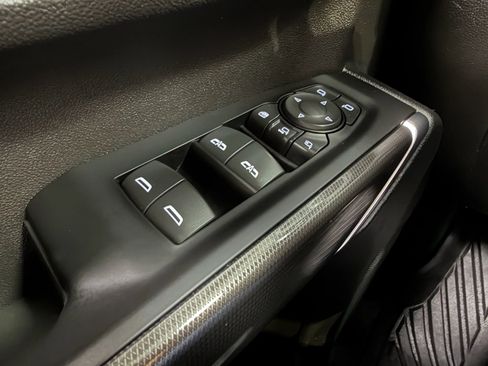 Used 2022 GMC Sierra 2500 AT4 w/ Gooseneck/5TH Wheel Package image 28