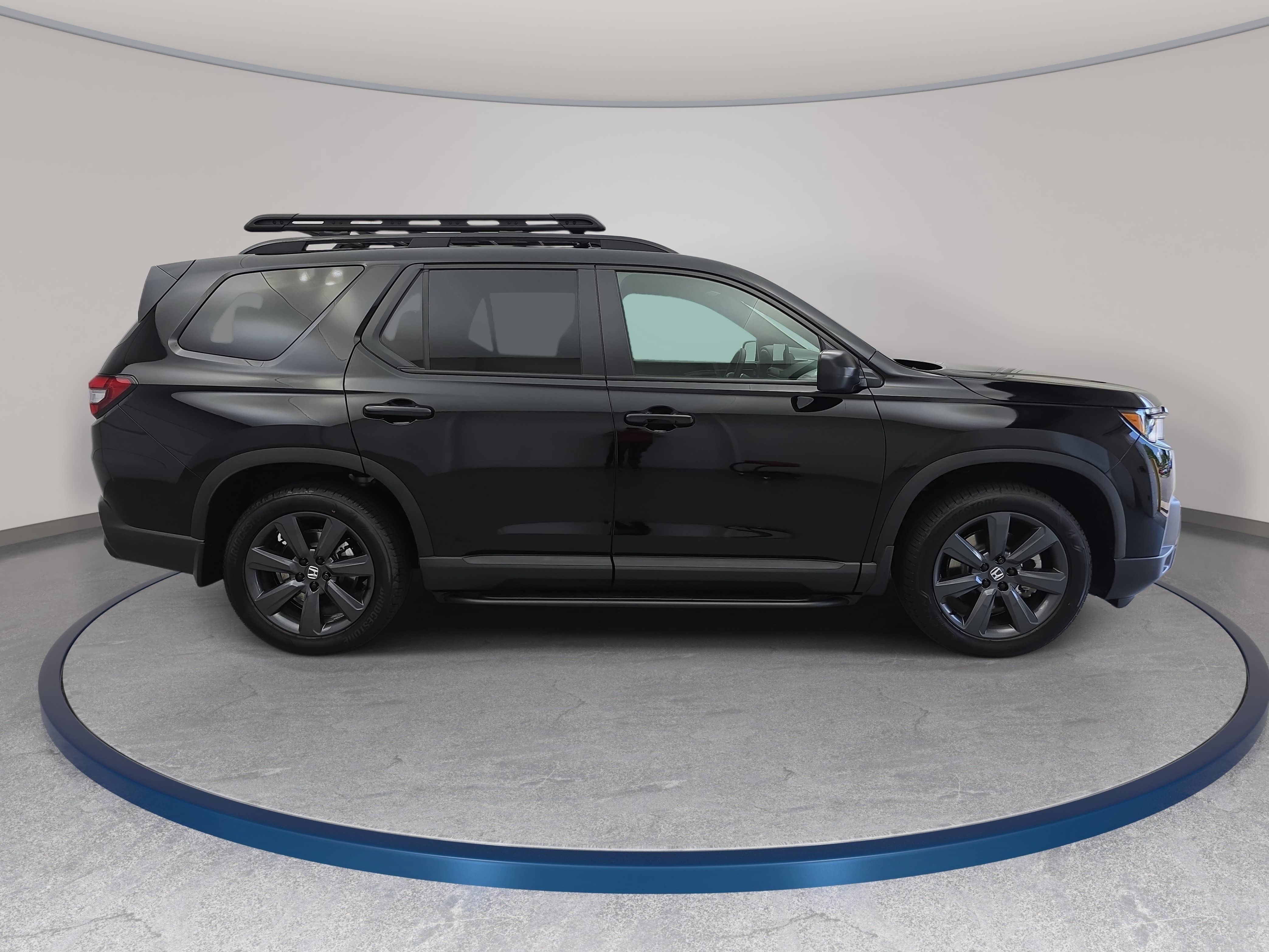 New 2026 Honda Pilot Sport image 4