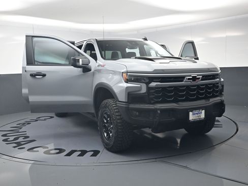 Used 2025 Chevrolet Silverado 1500 ZR2 w/ ZR2 Bison Edition AWD/4WD image 24