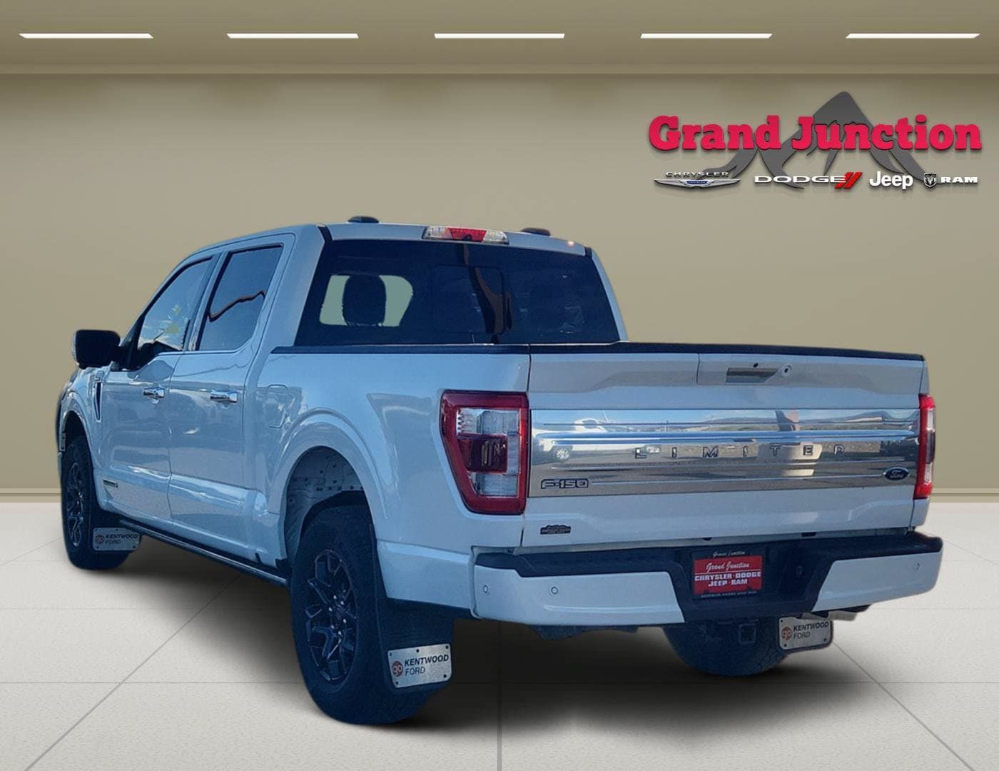 Used 2022 Ford F150 Limited AWD/4WD image 5