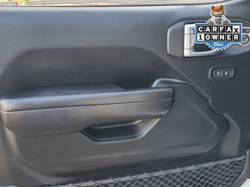 Used 2020 Jeep Wrangler Unlimited Rubicon AWD/4WD image 14