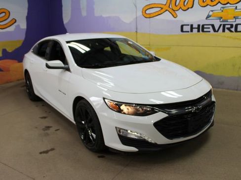 Used 2024 Chevrolet Malibu LT w/ Sport Edition FWD image 4
