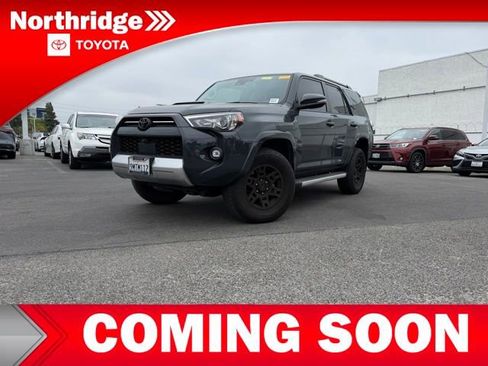 Used 2024 Toyota 4Runner TRD Off-Road Premium w/ Off Road Premium Plus Package AWD/4WD image 3