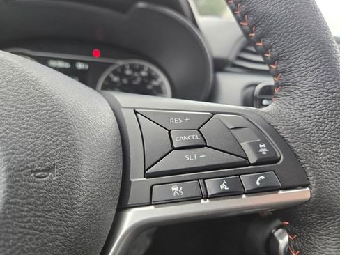 New 2025 Nissan Versa SR image 22