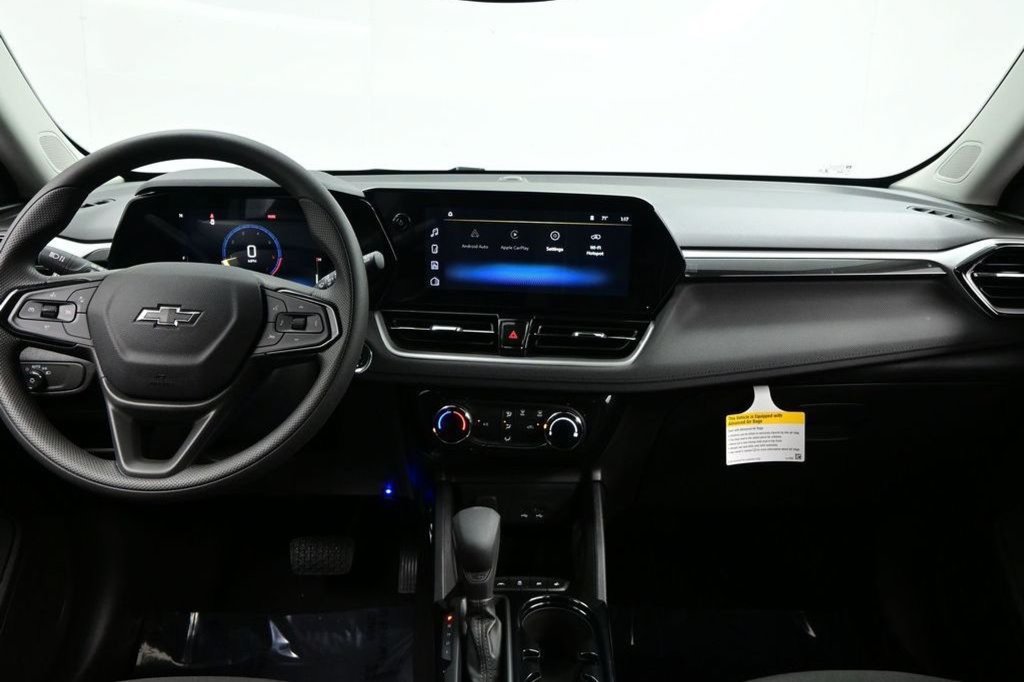 Used 2026 Chevrolet TrailBlazer LT w/ Midnight Edition FWD image 37