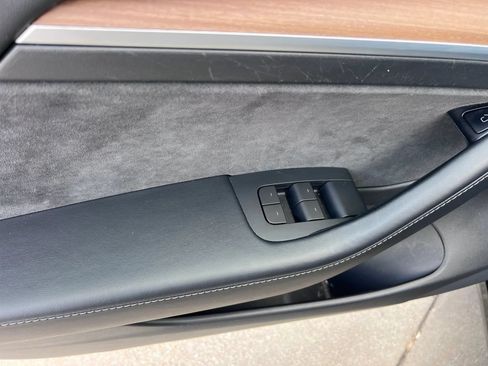 Used 2021 Tesla Model 3 Standard Range Plus RWD image 15