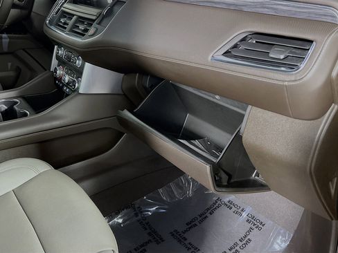 Used 2023 GMC Yukon SLT w/ Max Trailering Package image 35