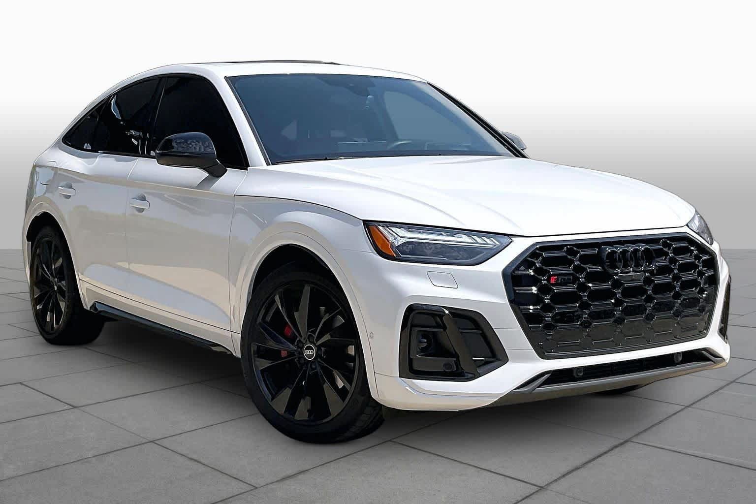 Used 2024 Audi SQ5 Prestige w/ Prestige Package AWD/4WD image 3