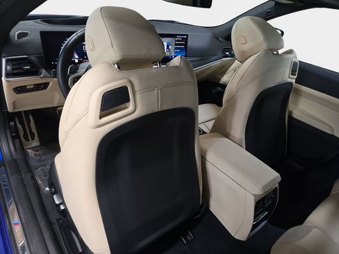 Used 2024 BMW 430i Convertible w/ M Sport Package RWD image 16