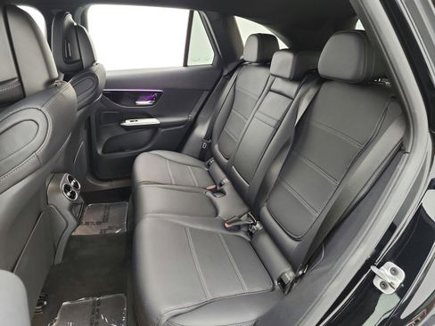 Used 2026 Mercedes-Benz GLC 300 image 15