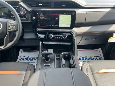 New 2026 GMC Sierra 1500 AT4 w/ AT4 Premium Package AWD/4WD image 15