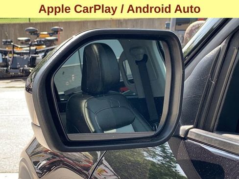 Used 2023 Ford Explorer XLT w/ Equipment Group 202A image 8