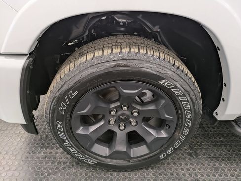 Used 2026 RAM 1500 Big Horn AWD/4WD image 7