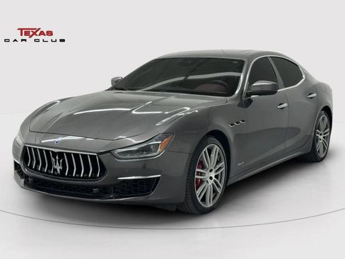 Used 2018 Maserati Ghibli S GranLusso image 4