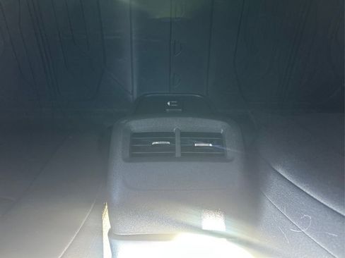 Used 2023 Chevrolet Equinox LT AWD/4WD image 18
