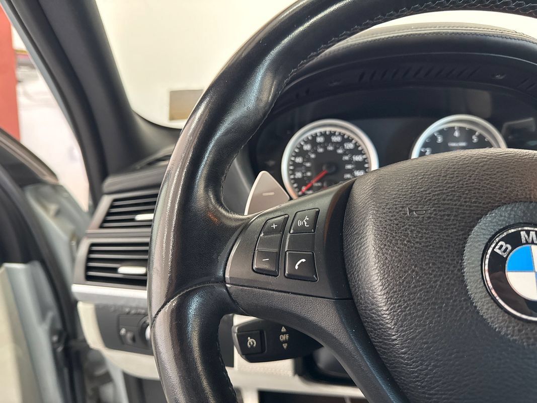 Used 2011 BMW X5 M AWD/4WD image 12