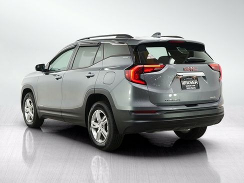Used 2019 GMC Terrain SLE w/ Driver Convenience Package AWD/4WD image 3