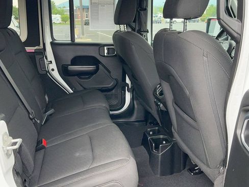 Used 2020 Jeep Wrangler Unlimited Sport S AWD/4WD image 33