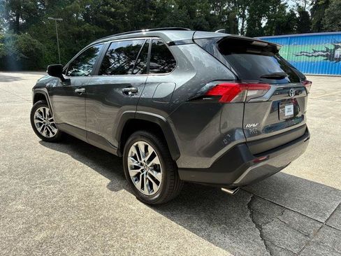 Used 2021 Toyota RAV4 Limited FWD image 14