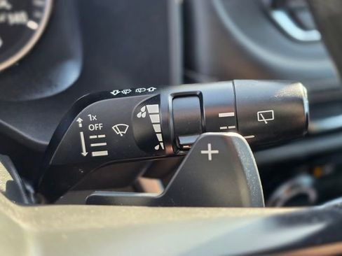 Used 2023 Nissan Rogue S image 36