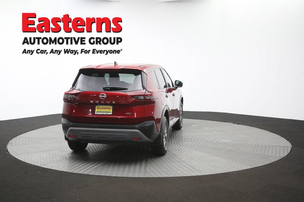 Used 2023 Nissan Rogue S AWD/4WD image 41
