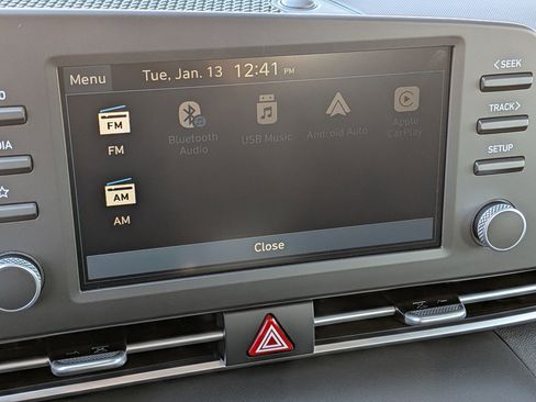 New 2026 Hyundai Elantra SE FWD image 12