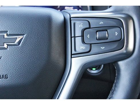 Used 2023 Chevrolet Tahoe Z71 w/ Luxury Package image 12