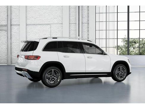 New 2026 Mercedes-Benz GLB 250 4MATIC image 19