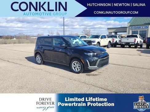 Used 2024 Kia Soul LX w/ Option Group 015 FWD image 1