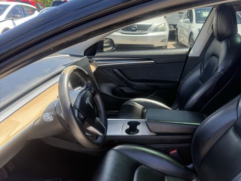 Used 2022 Tesla Model 3 Long Range AWD/4WD image 11