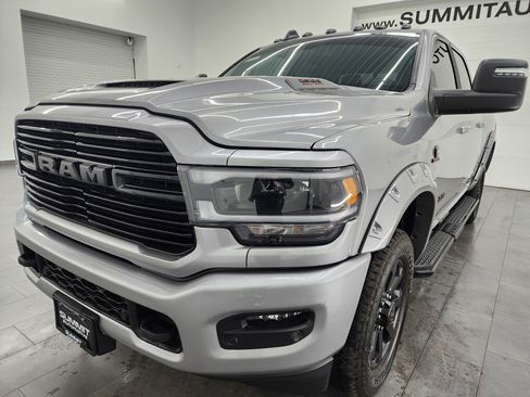 Used 2024 RAM 2500 Laramie w/ Night Edition image 7