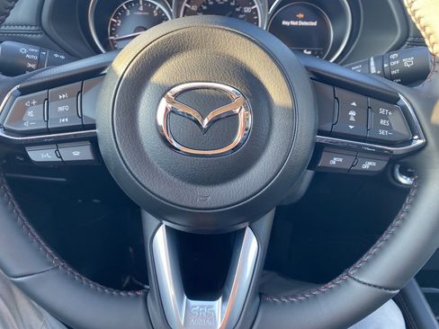 New 2025 MAZDA CX-5 Carbon Edition image 17