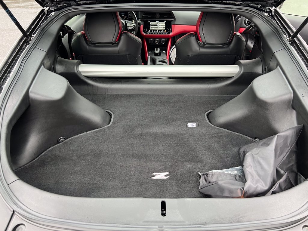 Used 2024 Nissan Z Performance w/ Floor Mat Package RWD image 15
