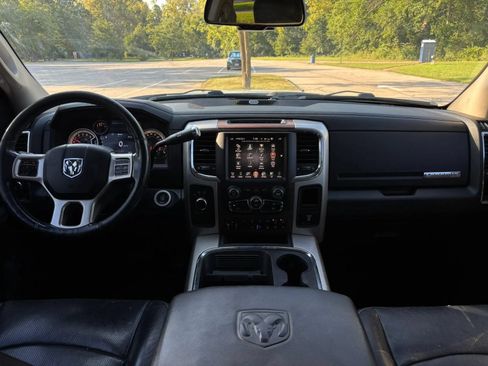 Used 2016 RAM 2500 Laramie AWD/4WD image 23