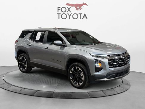 Used 2025 Chevrolet Equinox LT image 8