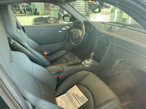 Used 2009 Porsche 911 Carrera 4S image 8