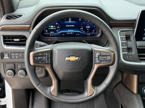 Used 2023 Chevrolet Tahoe High Country RWD image 29