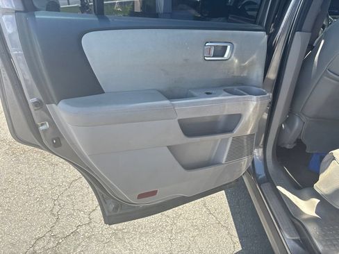 Used 2015 Honda Pilot SE image 9