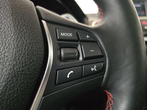 Used 2018 BMW 330i xDrive Sedan AWD/4WD image 20