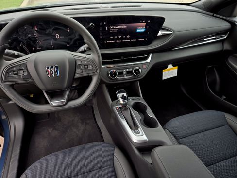 New 2026 Buick Envista Sport Touring FWD image 20