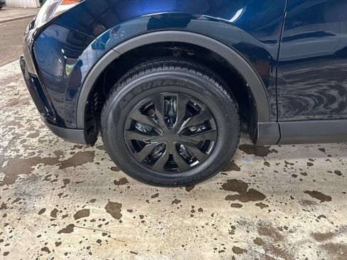 Used 2018 Toyota RAV4 LE w/ All Weather Liner Package FWD image 11
