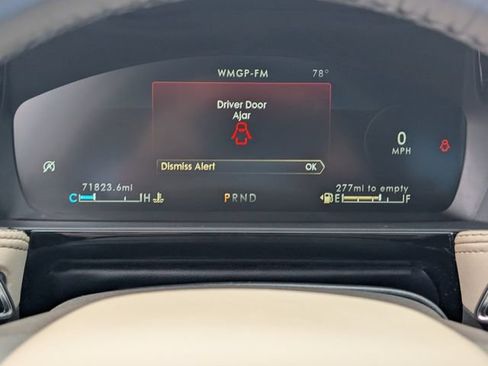 Used 2022 Lincoln Corsair Reserve w/ Elements Package FWD image 23