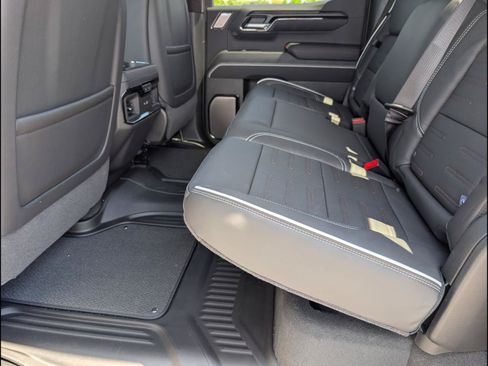 New 2026 GMC Sierra 1500 AT4X AWD/4WD image 12