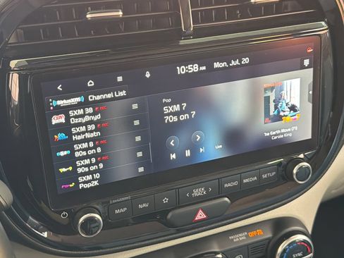 Used 2023 Kia Soul EX FWD image 9