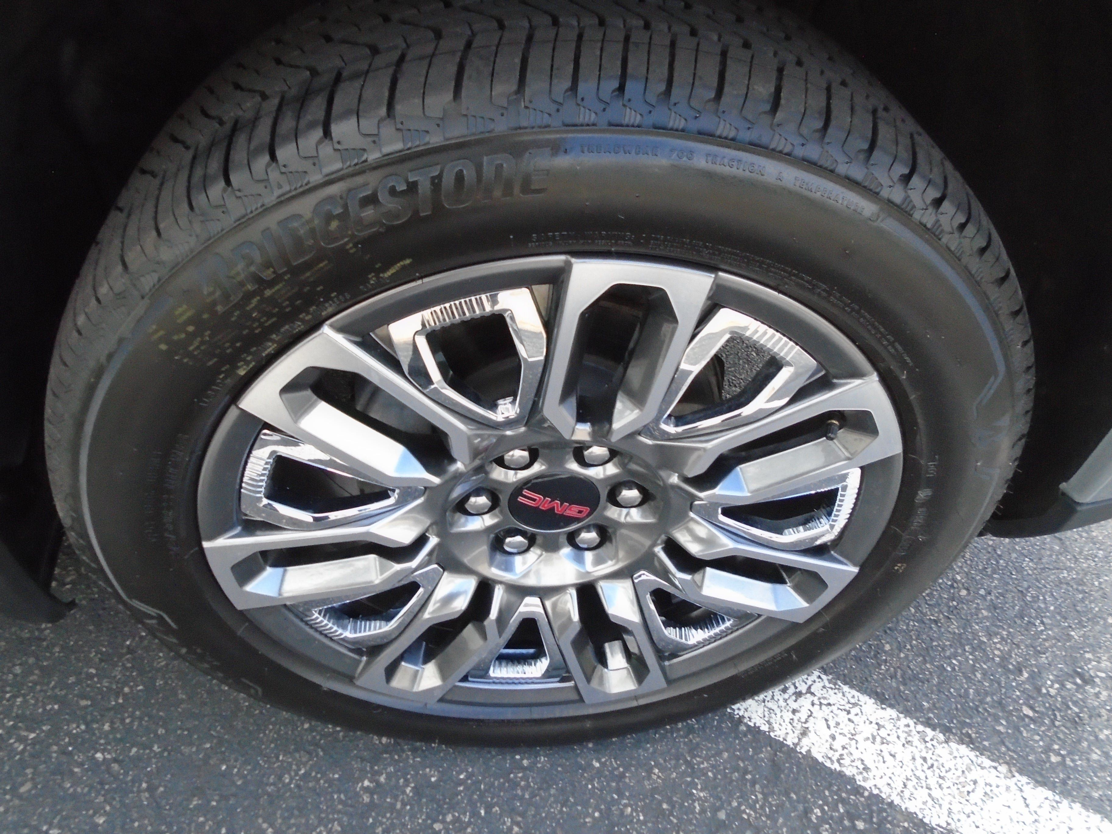Certified 2025 GMC Sierra 1500 Denali Ultimate AWD/4WD image 23