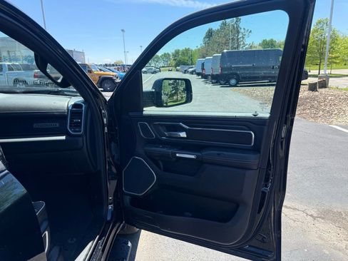Used 2023 RAM 1500 Laramie AWD/4WD image 57
