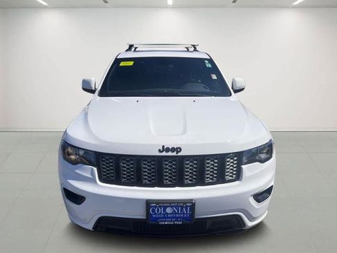Used 2019 Jeep Grand Cherokee Altitude image 4