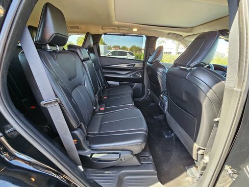 Used 2025 INFINITI QX60 Luxe w/ Vision Package AWD/4WD image 37
